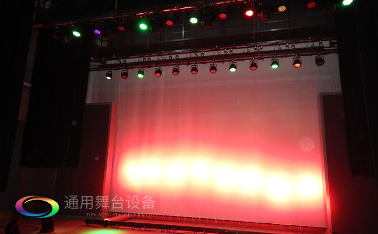 《必威体育怎么下载到手机
 刚性防火隔离幕》防火舞台阻燃幕布二零一九年四月一日正式启动实施