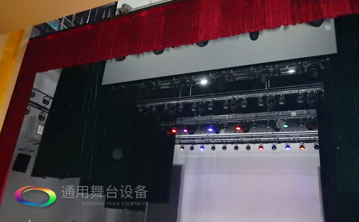 通用舞台幕布优势！奉行以