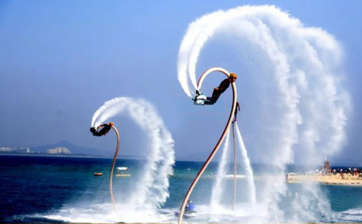 通用舞台承建蓝骑士水运动中心演艺必威体育怎么下载到手机
、灯光及舞台幕布建设